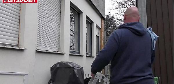  German Housewife Fucks the Window Cleaner